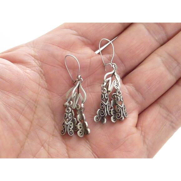 Vintage Silver Tone Filigree Dangle Earrings, Delicate - Picture 4 of 4